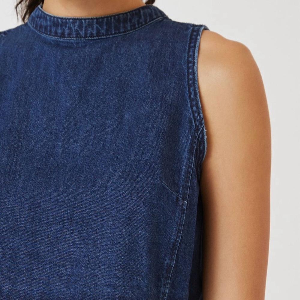 Pilcro Sleeveless Denim Cropped Tank